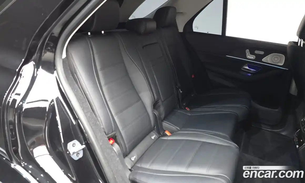 Mercedes-Benz GLE-Class 2024 3.0 Автомат в Москве № 1005356, фото 11