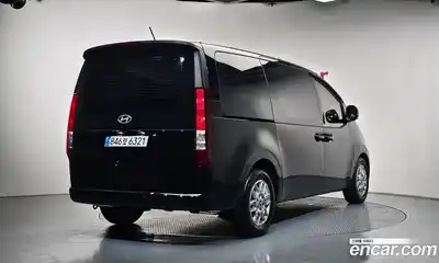Hyundai Staria 2025 3.5 Автомат в Москве № 1006900, миниатюра 2