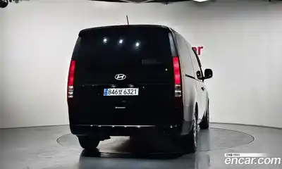 Hyundai Staria 2025 3.5 Автомат в Москве № 1006900, миниатюра 4