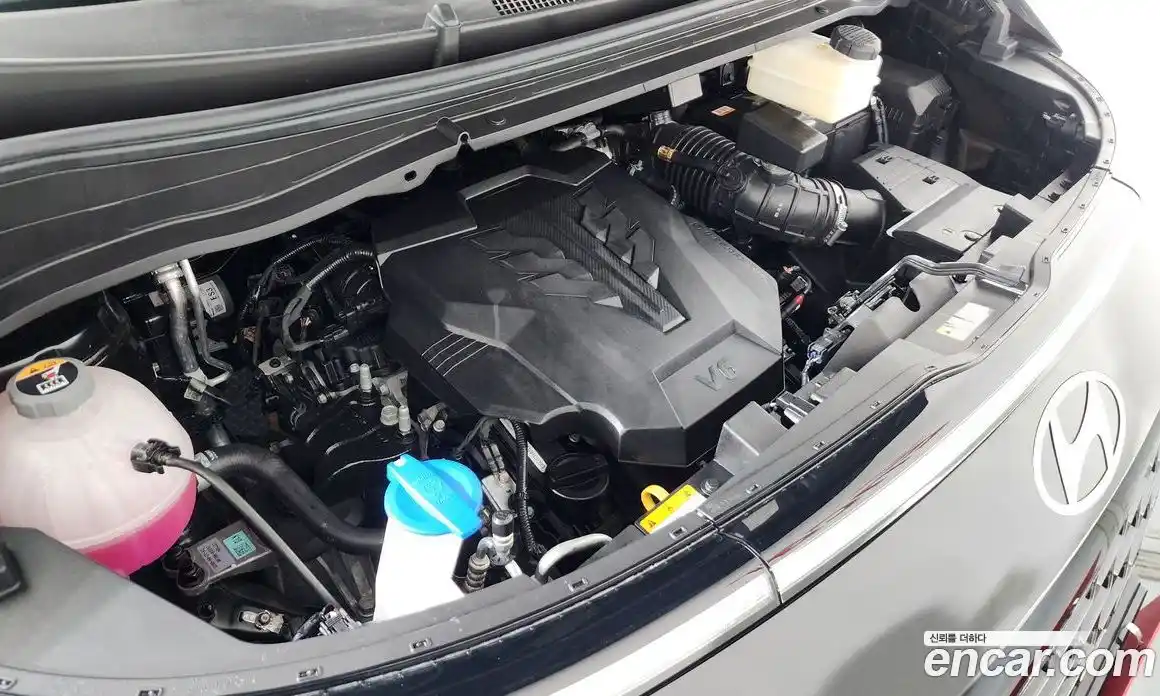 Hyundai Staria 2025 3.5 Автомат в Москве № 1006900, фото 6