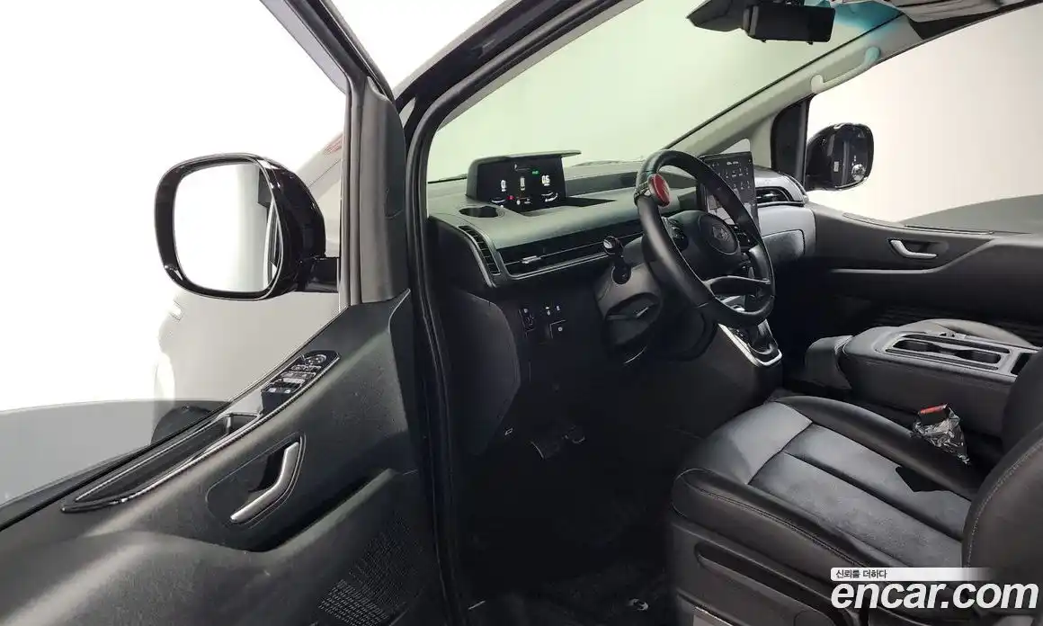 Hyundai Staria 2025 3.5 Автомат в Москве № 1006900, фото 10