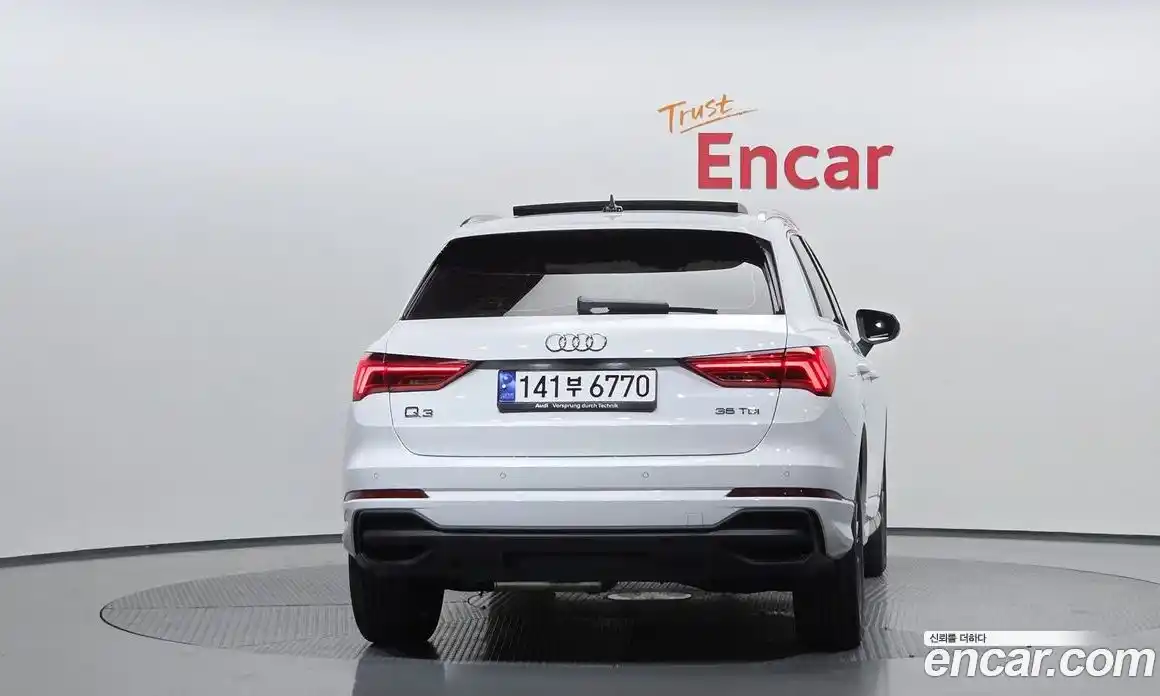 Audi Q3 2023 2.0 Автомат в Москве № 1007155, фото 4