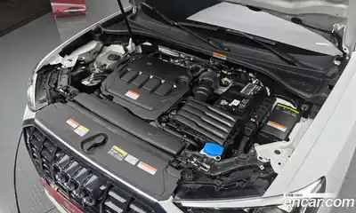 Audi Q3 2023 2.0 Автомат в Москве № 1007155, миниатюра 6