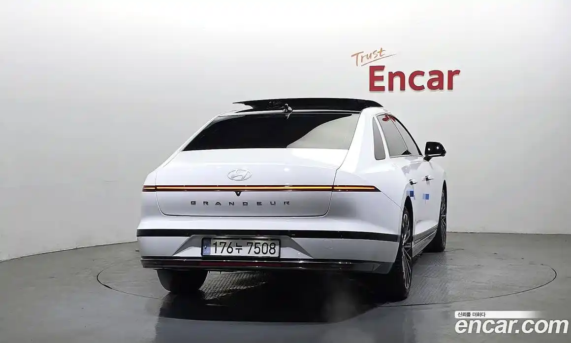 Hyundai Grandeur 2024 3.5 Автомат в Москве № 1007967, фото 4