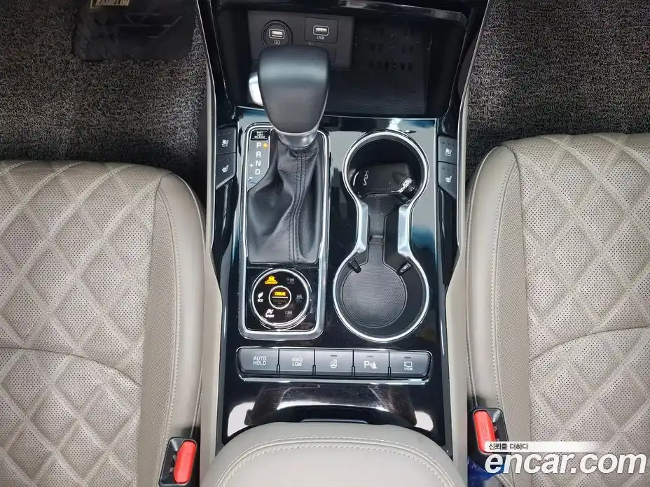 Kia Mohave 2022 3.0 Автомат в Москве № 1009713, фото 12