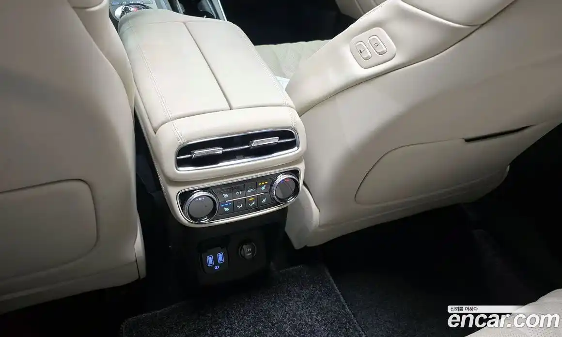 Genesis GV80 2022 2.5 Автомат в Москве № 1009929, фото 20