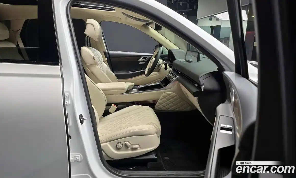 Genesis GV80 2022 2.5 Автомат в Москве № 1009929, фото 10