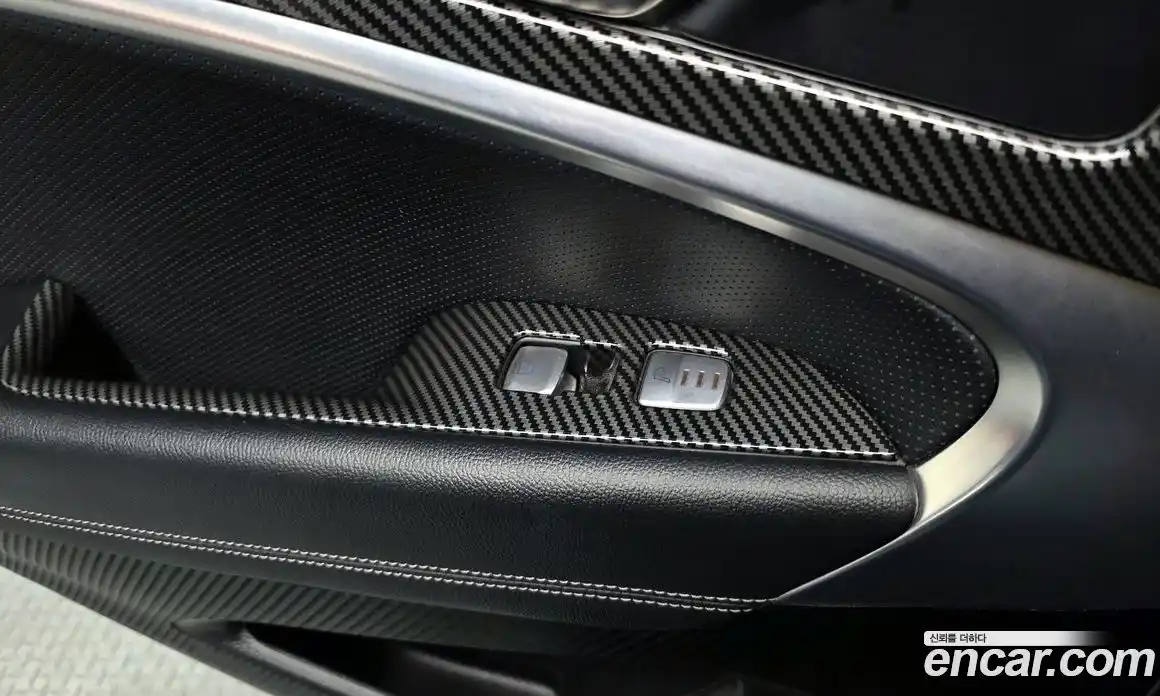 Genesis G70 2017 2.0 Автомат в Москве № 1010243, фото 19