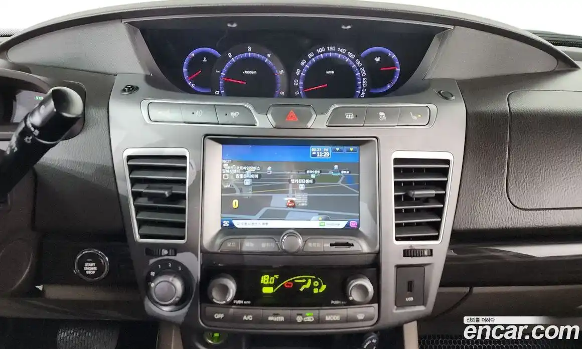 SsangYong Korando 2015 2.2 Автомат в Москве № 1011107, фото 14