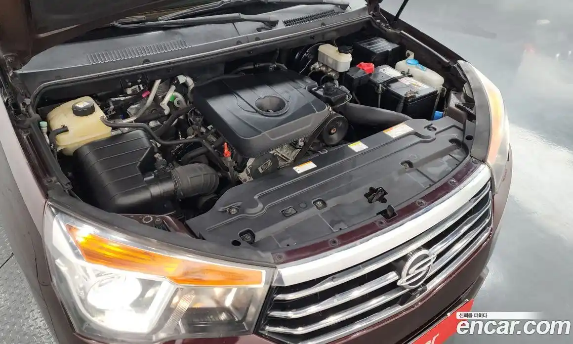 SsangYong Korando 2015 2.2 Автомат в Москве № 1011107, фото 6