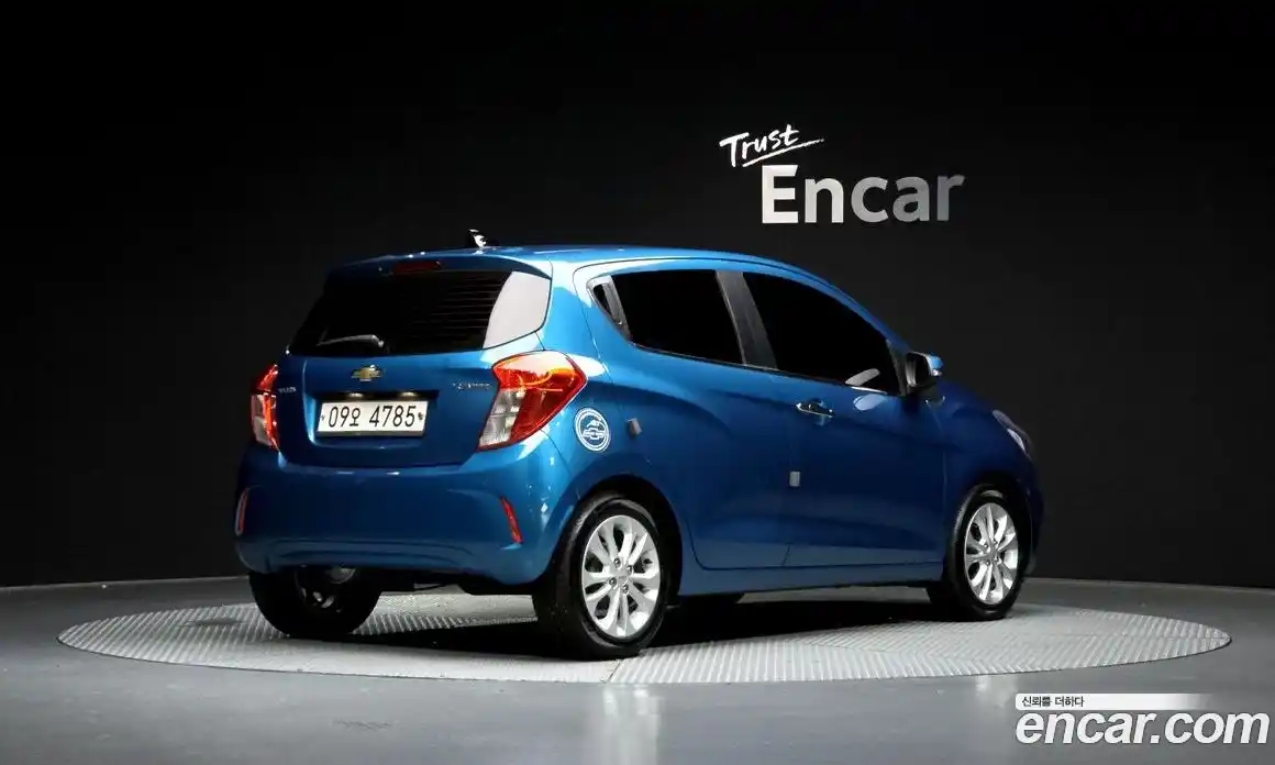 Chevrolet Spark 2018 1.0 Автомат в Москве № 1011730, фото 2