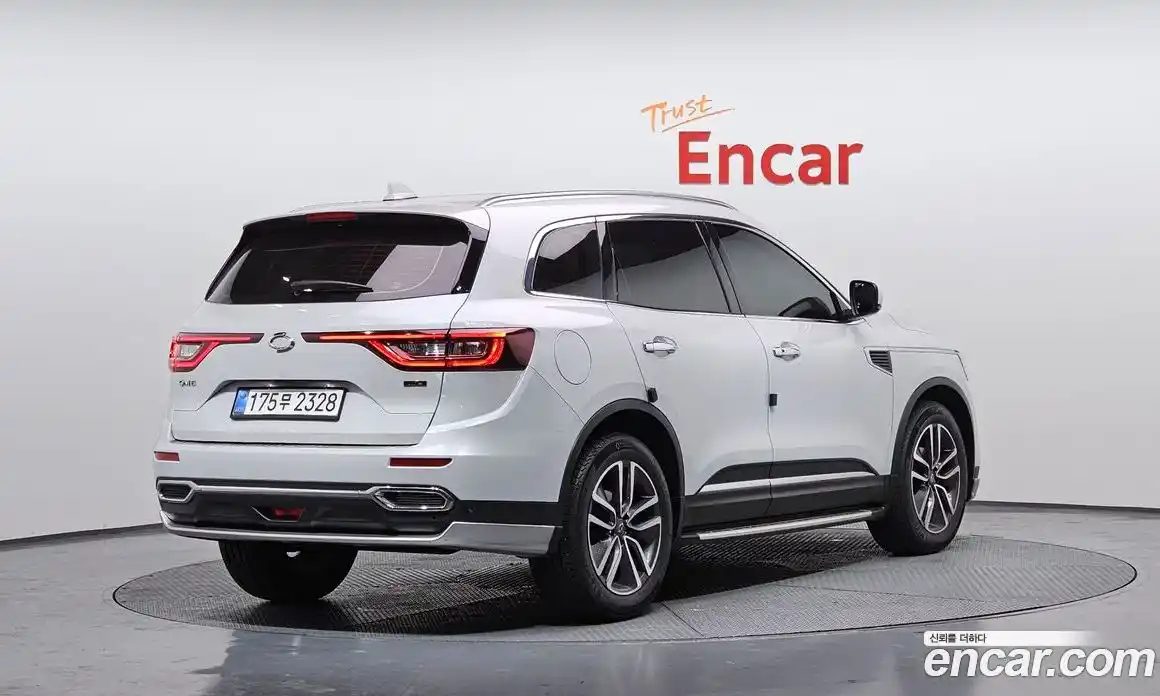 Renault QM6 2018 2.0 Автомат в Москве № 1013336, фото 2