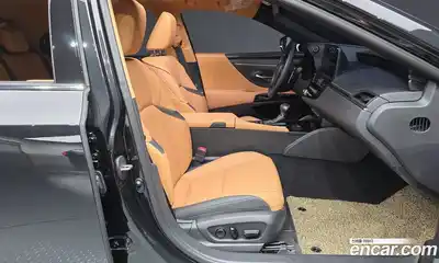 Lexus ES 2023 2.5 гидро в Москве № 1014382, миниатюра 11