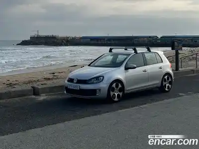 Volkswagen Golf, 2011