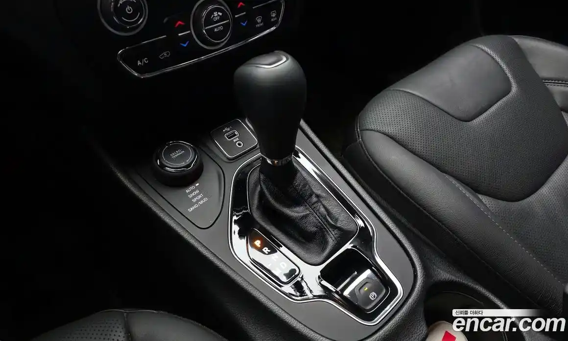 Jeep Cherokee 2021 2.4 гидро в Москве № 1014857, фото 9