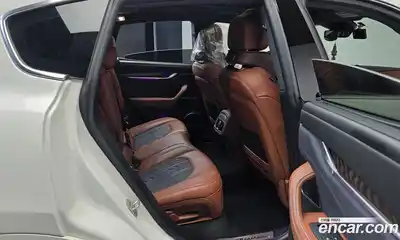 Maserati Levante 2021 3.0 гидро в Москве № 1015672, миниатюра 12