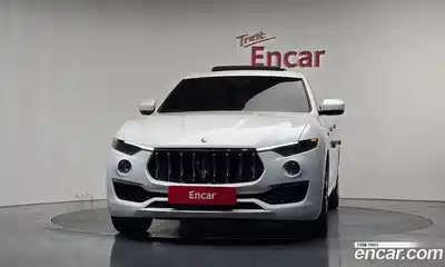 Maserati Levante 2021 3.0 гидро в Москве № 1015672, миниатюра 3