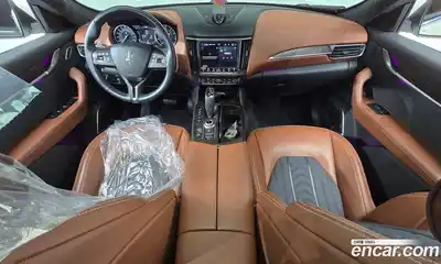 Maserati Levante 2021 3.0 гидро в Москве № 1015672, миниатюра 7
