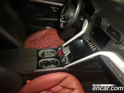 Lamborghini Urus 2019 4.0 гидро в Москве № 1015985, миниатюра 10