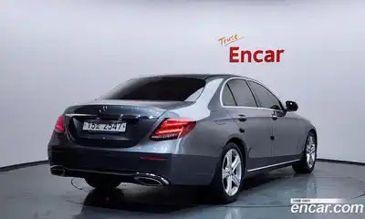 Mercedes-Benz E-Class 2017 2.0 гидро в Москве № 150792, миниатюра 2