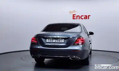 Mercedes-Benz E-Class 2017 2.0 гидро в Москве № 150792, миниатюра 4