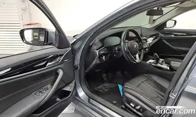 BMW 5-Series 2019 2.0 гидро в Москве № 158625, миниатюра 9