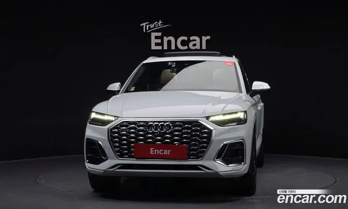 Audi Q5 2023 2.0 гидро в Москве № 162382, фото 3