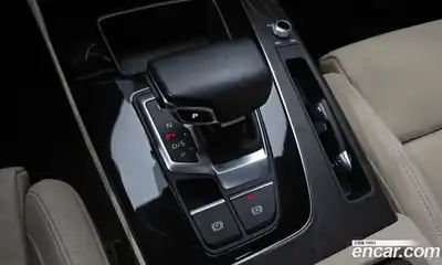 Audi Q5 2023 2.0 гидро в Москве № 162382, миниатюра 9