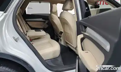 Audi Q5 2022 2.0 гидро в Москве № 162586, миниатюра 12