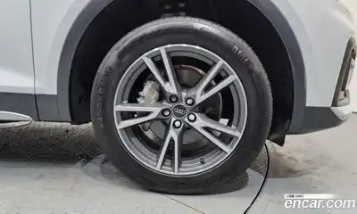 Audi Q5 2022 2.0 гидро в Москве № 162586, миниатюра 5