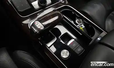 Audi A8 2013 4.1 гидро в Москве № 163897, миниатюра 9