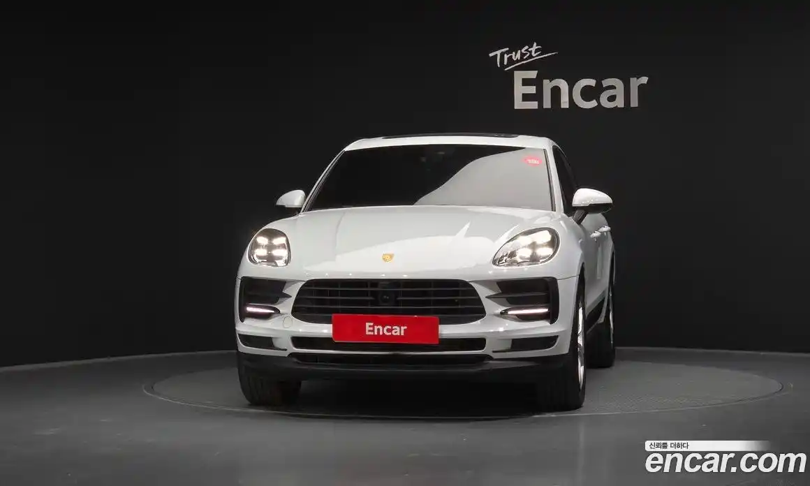 Porsche Macan 2019 2.0 гидро в Москве № 165476, фото 3