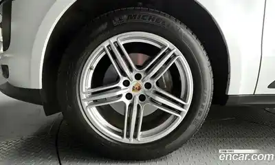 Porsche Macan 2019 2.0 гидро в Москве № 165476, миниатюра 5