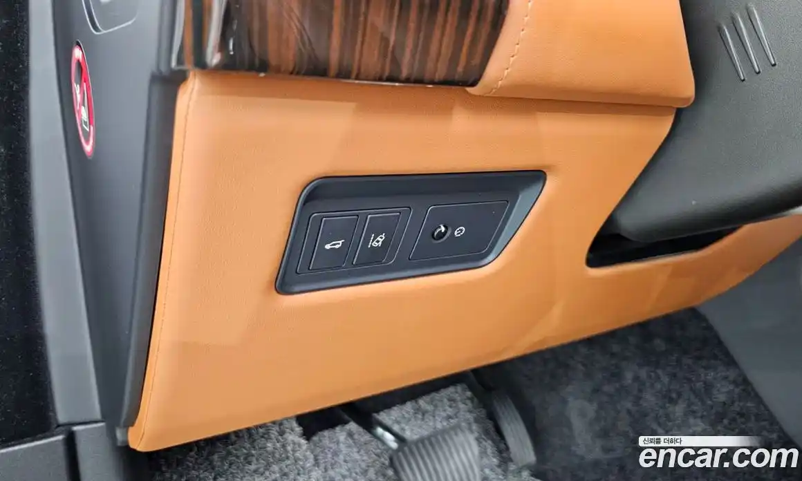 Land Rover Range-Rover 2017 4.4 гидро в Москве № 166139, фото 19