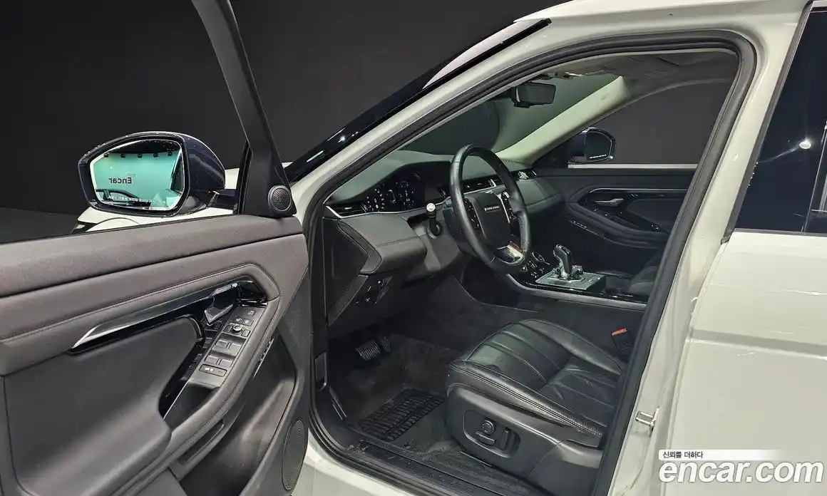 Land Rover Range-Rover Evoque 2019 2.0 гидро в Москве № 166161, фото 11