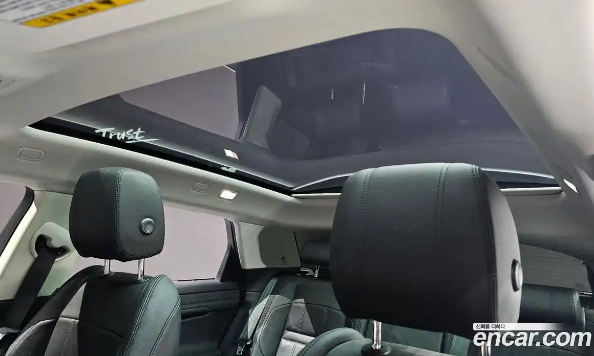 Land Rover Range-Rover Evoque 2019 2.0 гидро в Москве № 166161, фото 17