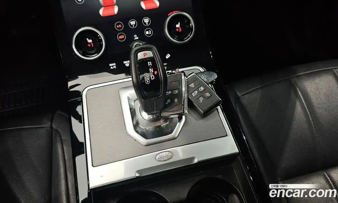 Land Rover Range-Rover Evoque 2019 2.0 гидро в Москве № 166161, фото 9
