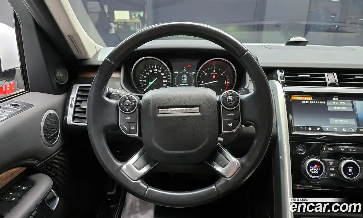 Land Rover Discovery 2017 3.0 гидро в Москве № 166230, фото 13
