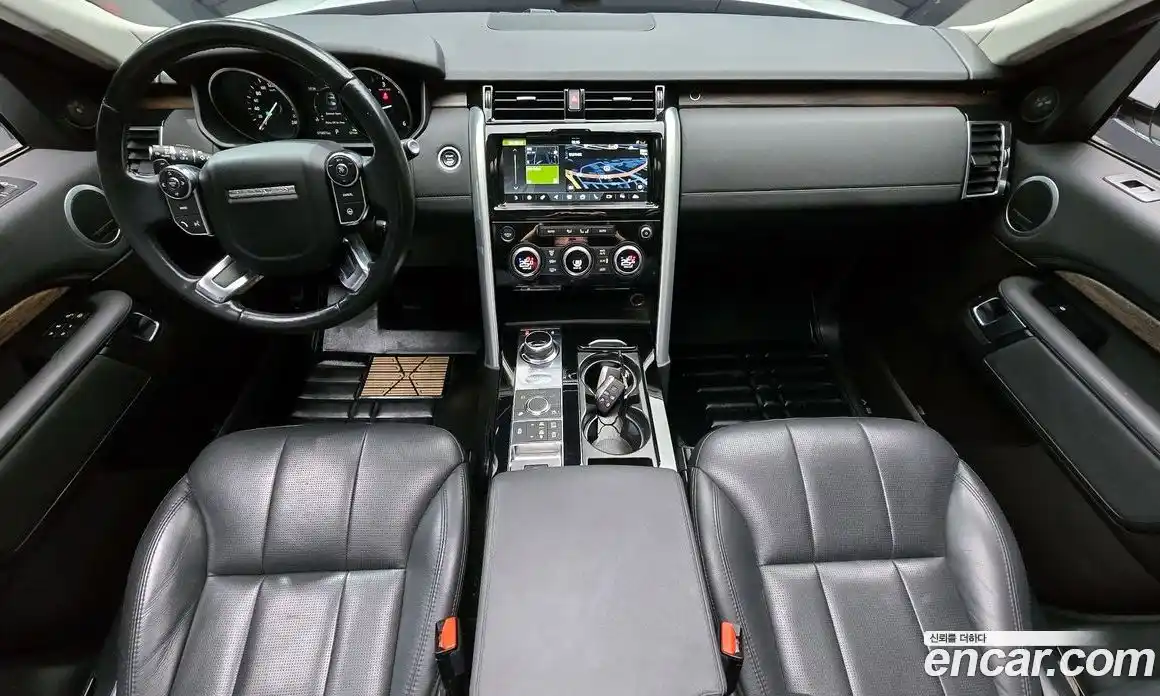 Land Rover Discovery 2017 3.0 гидро в Москве № 166230, фото 7