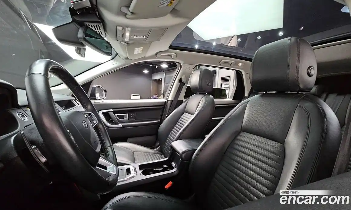 Land Rover Discovery Sport 2017 2.0 гидро в Москве № 166638, фото 20