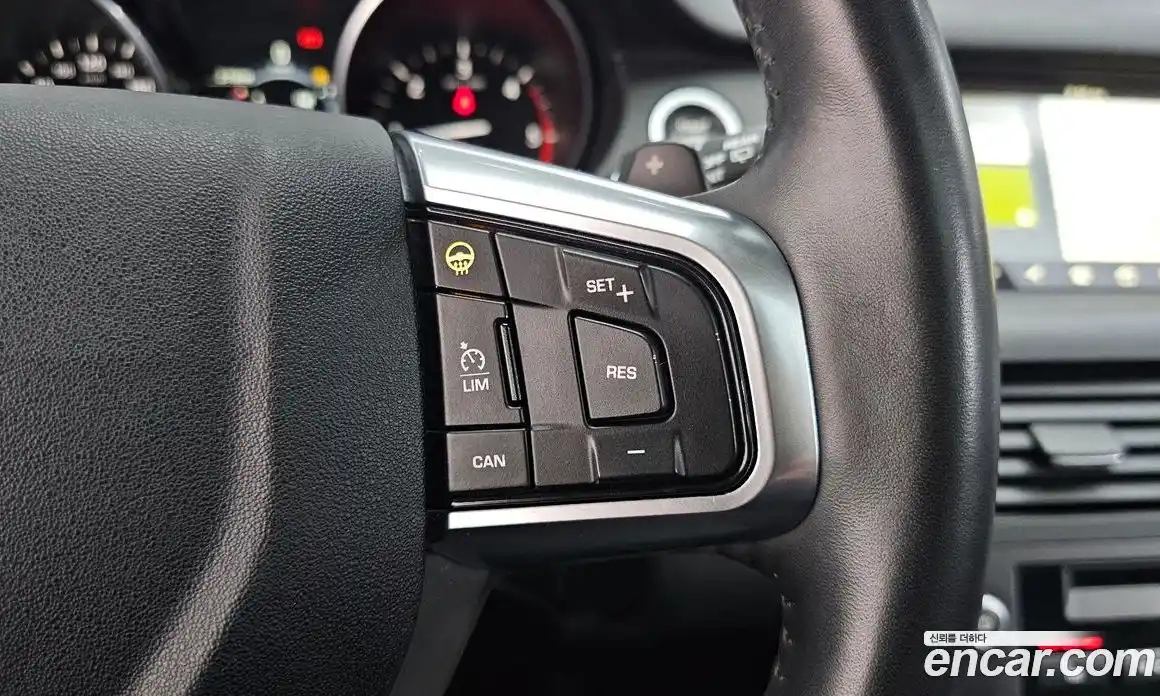 Land Rover Discovery Sport 2017 2.0 гидро в Москве № 166638, фото 10