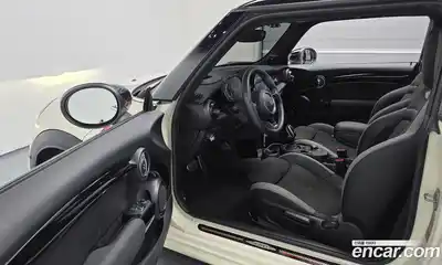Mini Cooper 2021 2.0 гидро в Москве № 167088, миниатюра 11
