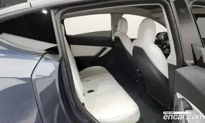 Tesla Model Y 2021 0.2 гидро в Москве № 167723, миниатюра 12