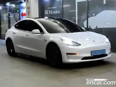 Tesla Model 3, 2020
