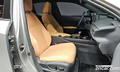 Lexus UX 2023 2.0 гидро в Москве № 168017, миниатюра 10