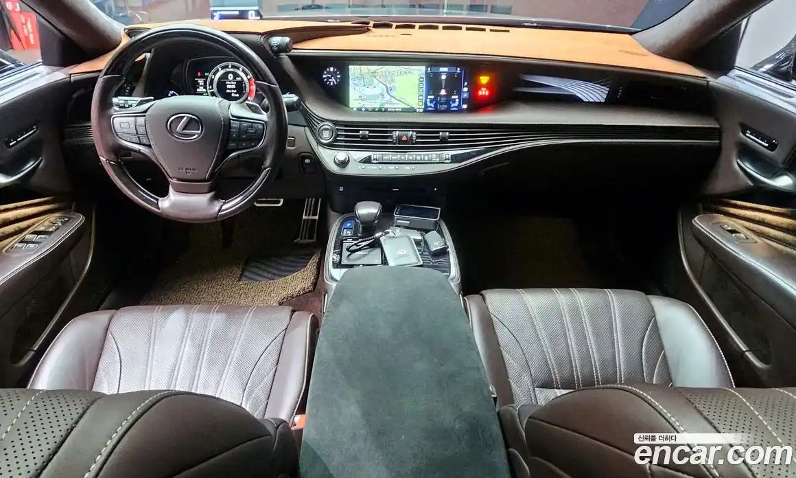 Lexus LS 2018 3.4 гидро в Москве № 168157, фото 7