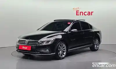 Volkswagen Passat, 2022