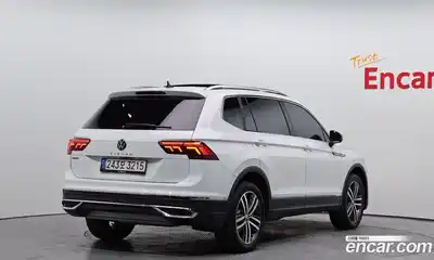 Volkswagen Tiguan 2023 2.0 гидро в Москве № 168615, миниатюра 2