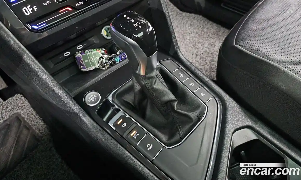 Volkswagen Tiguan 2023 2.0 гидро в Москве № 168615, фото 9