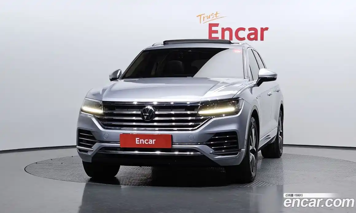 Volkswagen Touareg 2020 3.0 гидро в Москве № 168969, фото 3